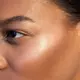 TheBalm Betty Lou Manizer bronzer/skyggepudder 8,5 g, bilde 3
